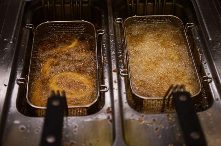 reiniging frituurbakwand horeca